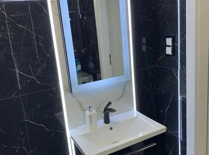 Seaside Polanki Z Garazem, Klonowa 17d * 코워브제크