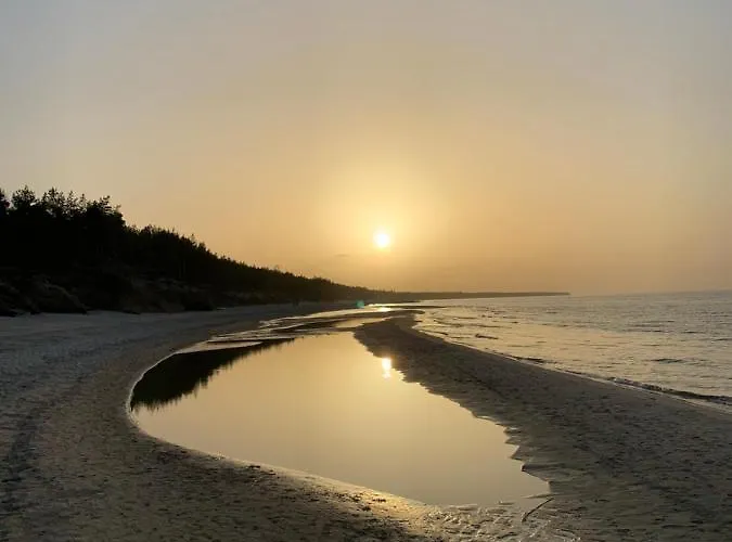 Seaside Polanki Z Garazem, Klonowa 17d 아파트 코워브제크