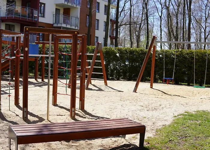 아파트 Seaside Polanki Z Garazem, Klonowa 17d 코워브제크